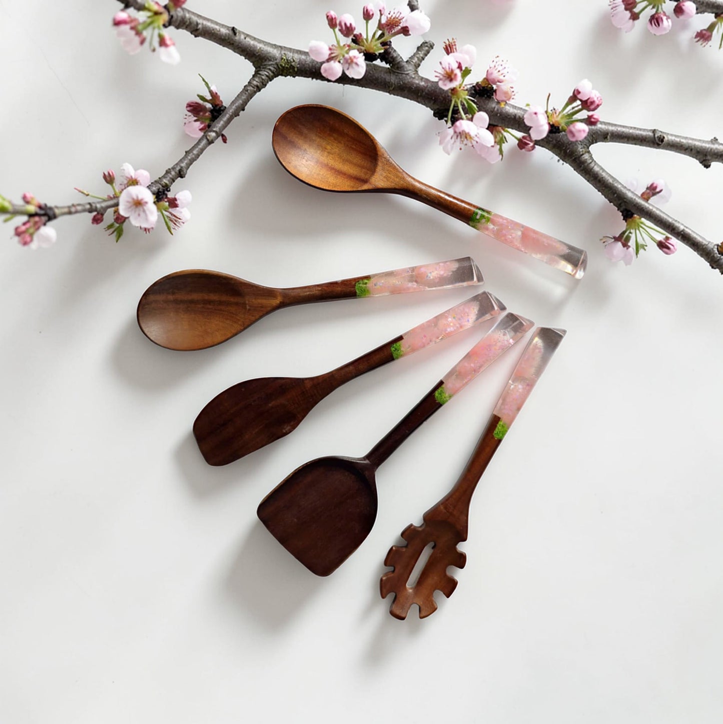 Soft Musk Serisi 5 Parça Akasya Pişirme, Servis, Kaşık ve Spatula Mutfak Seti